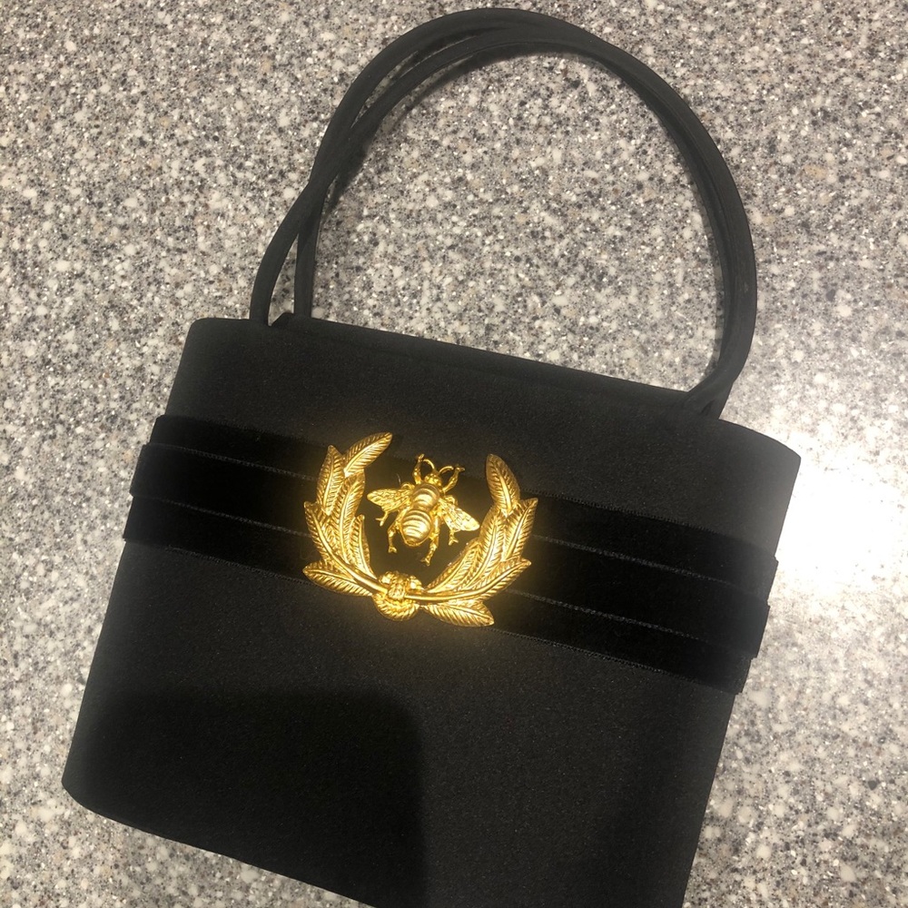 Bosom Buddy Bags Bee Line